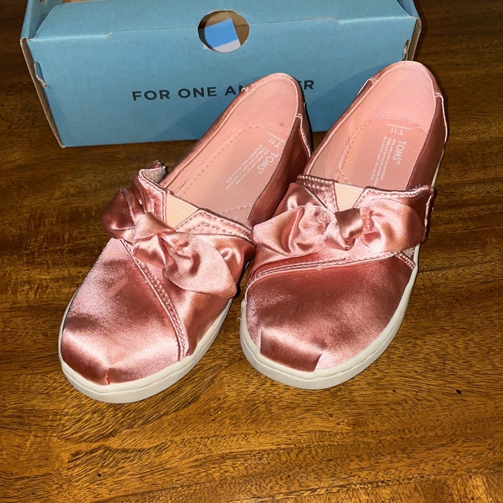 Toms satin bow and Velcro shoes with box